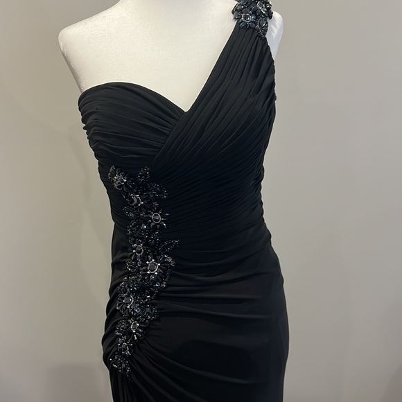 ⭐️ba Nites One Shoulder Beaded Jersey Dress With Ruching⭐️ - Picture 8 of 12
